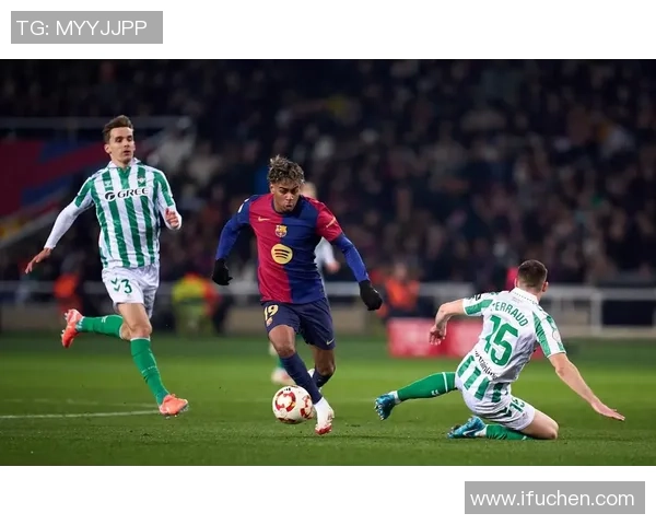 足总杯激战巴萨与尤文图斯0比0平局全场气氛火爆引发热议