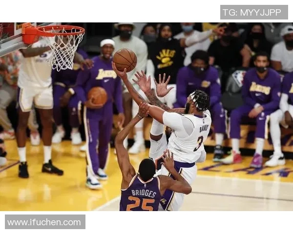 重庆篮球队区域防守革新之路探索与实践分析