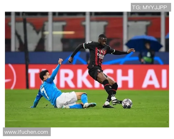 友谊赛惊现冷门里昂小胜AC米兰帽子戏法引发全场狂欢 友谊赛惊现冷门里昂小胜AC米兰帽子戏法引发全场狂欢